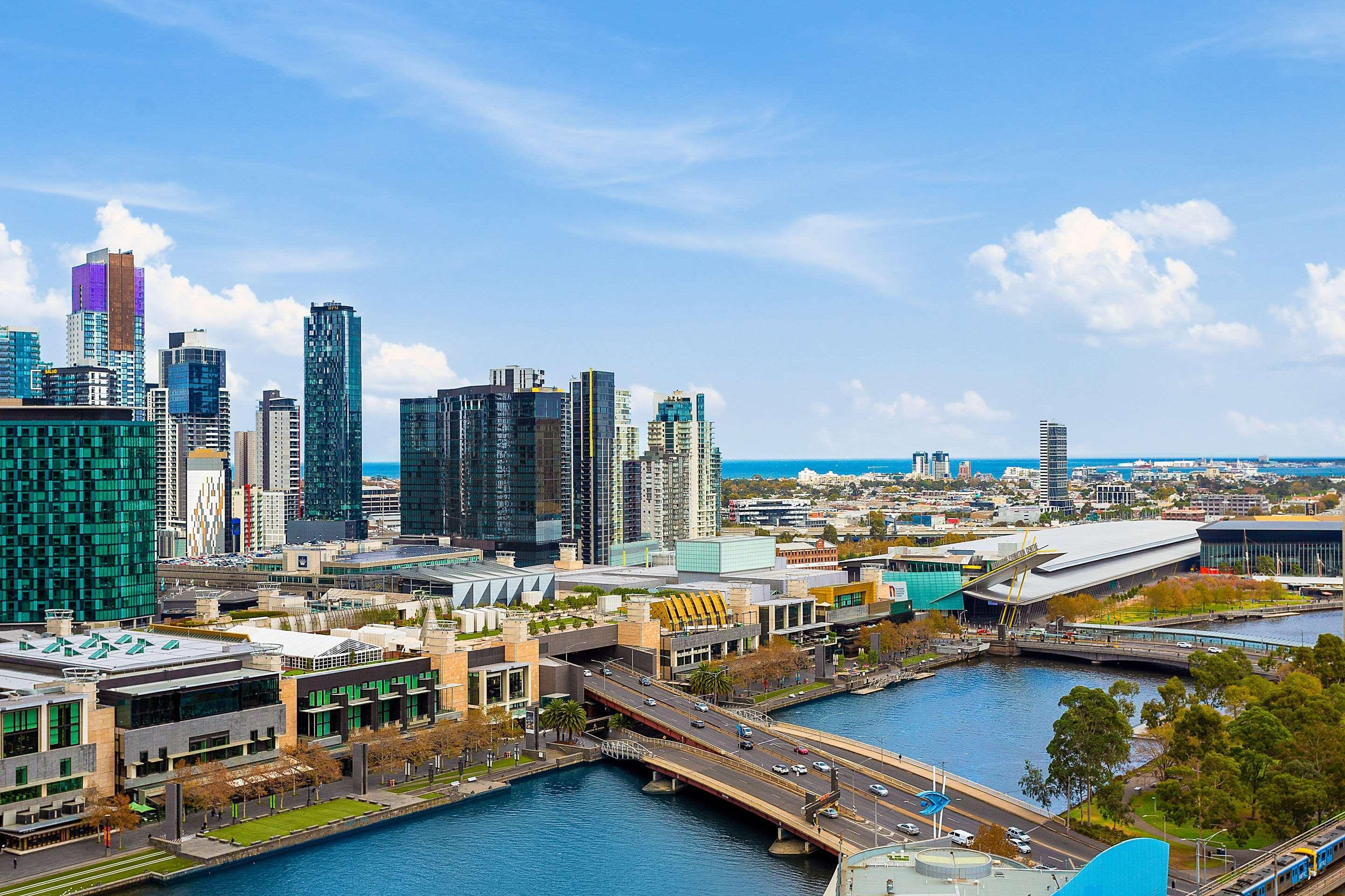 Clarion Suites Gateway Melbourne Exteriör bild