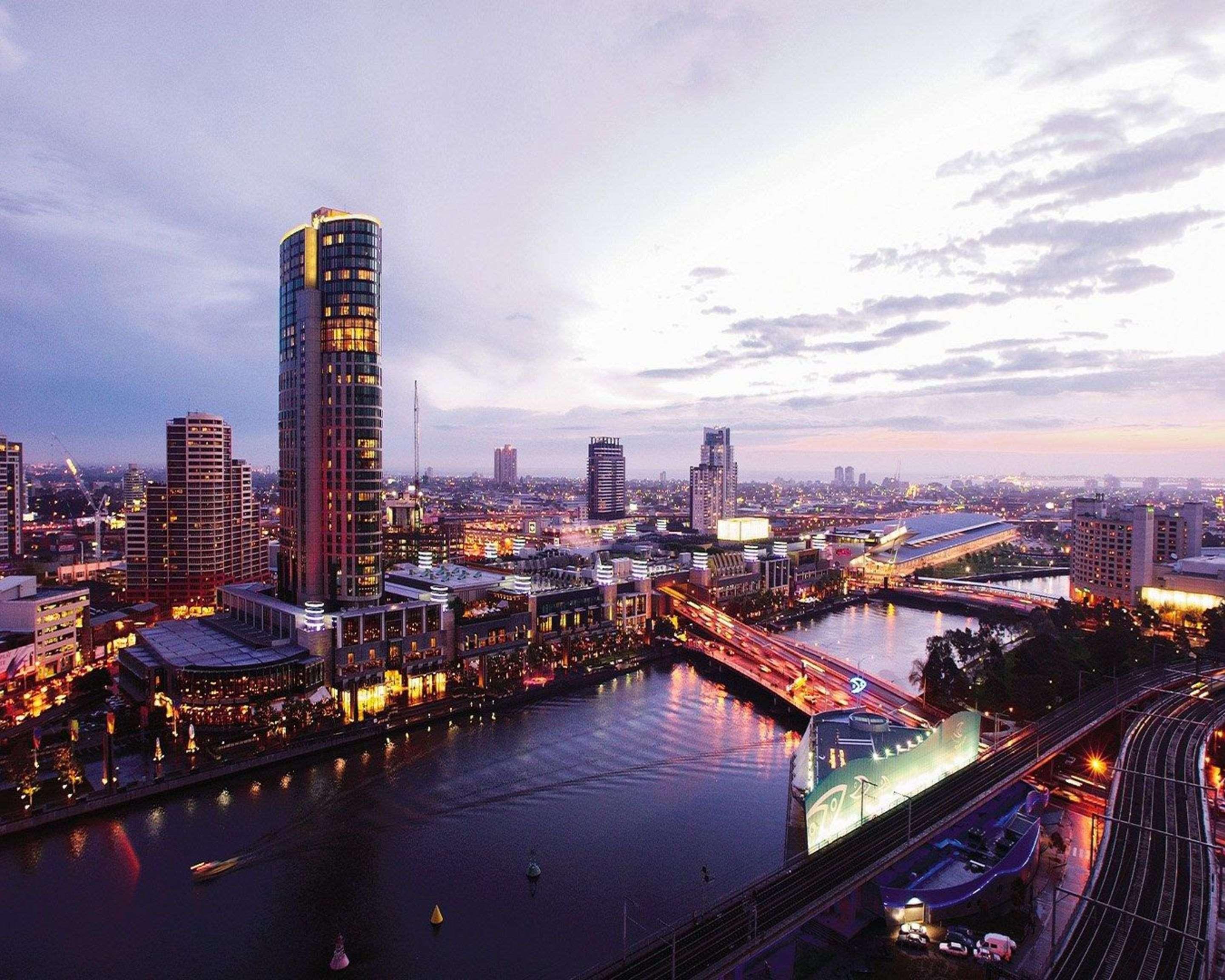 Clarion Suites Gateway Melbourne Exteriör bild