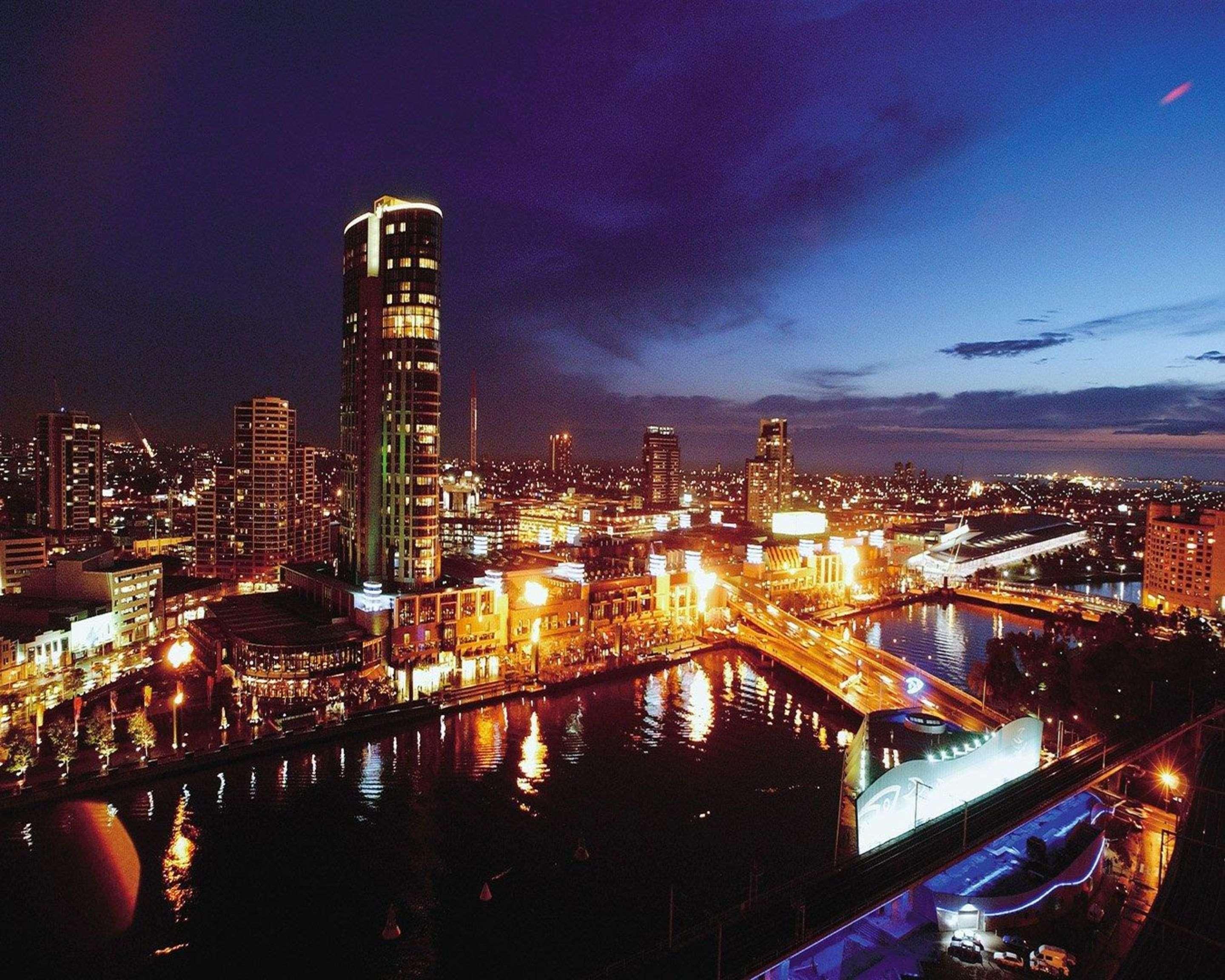Clarion Suites Gateway Melbourne Exteriör bild