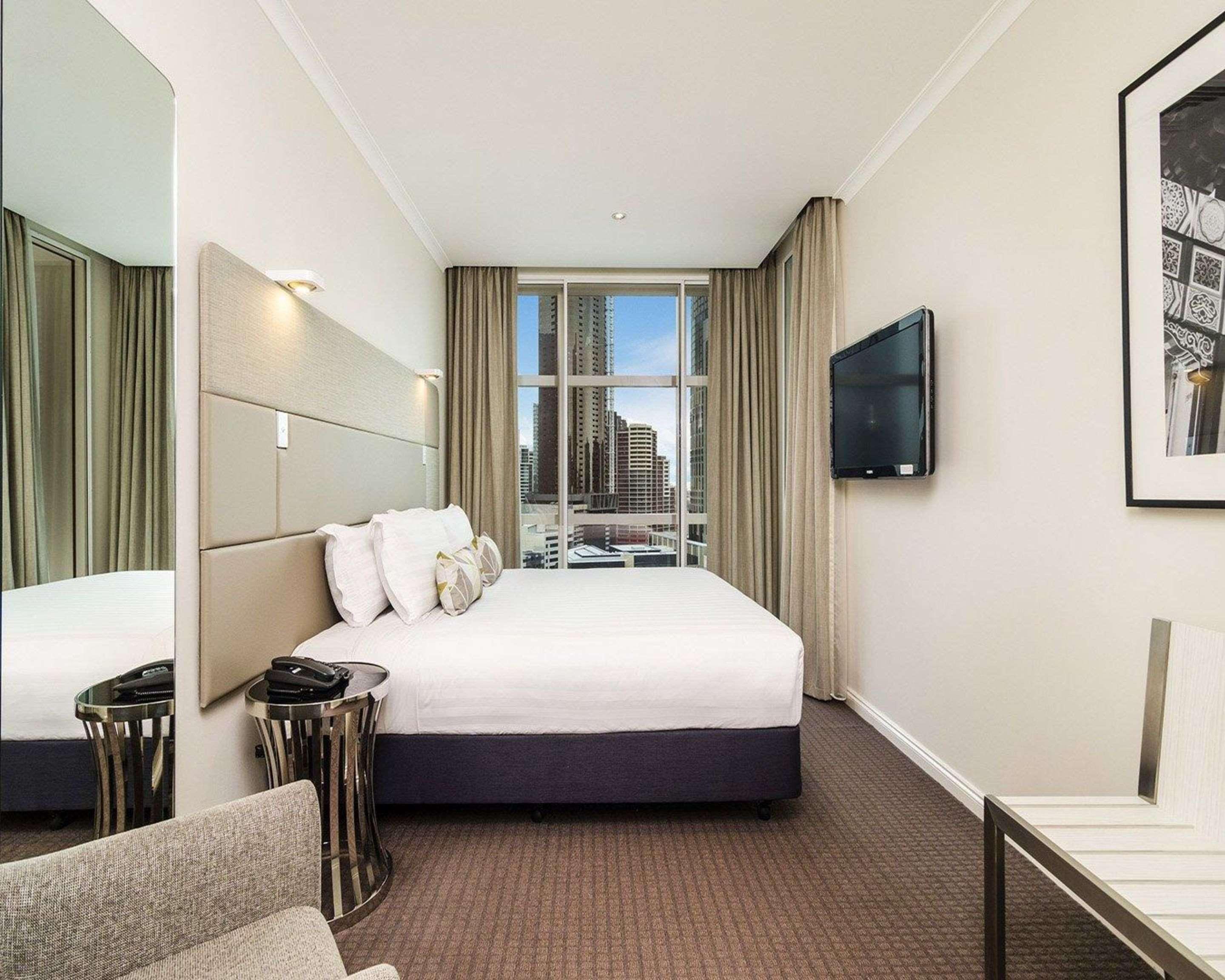 Clarion Suites Gateway Melbourne Exteriör bild