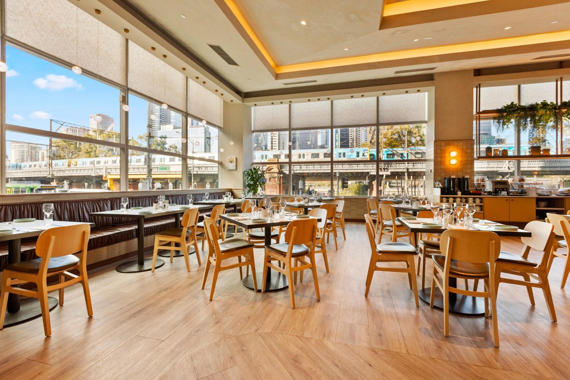 Clarion Suites Gateway Melbourne Exteriör bild