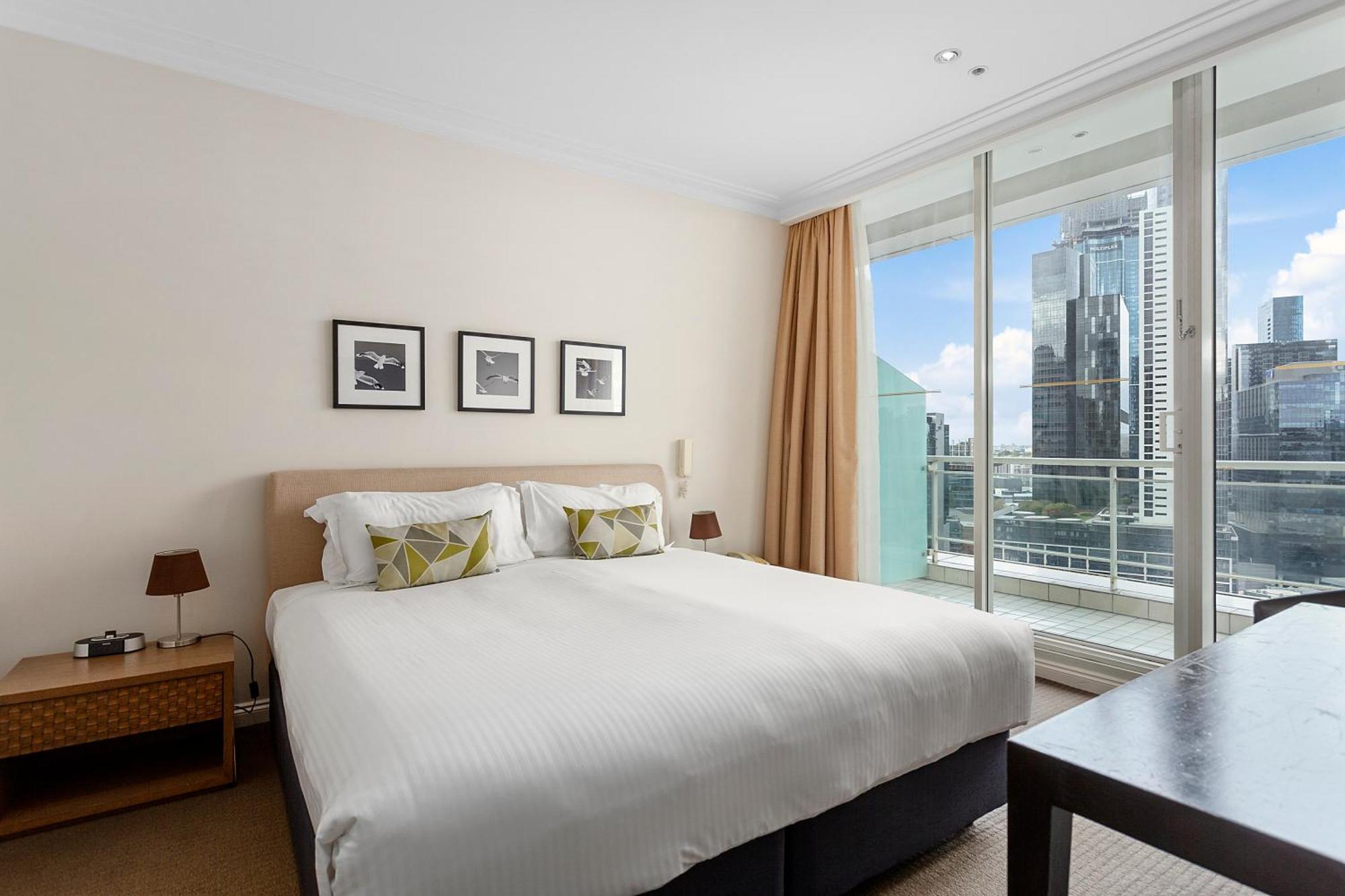 Clarion Suites Gateway Melbourne Rum bild