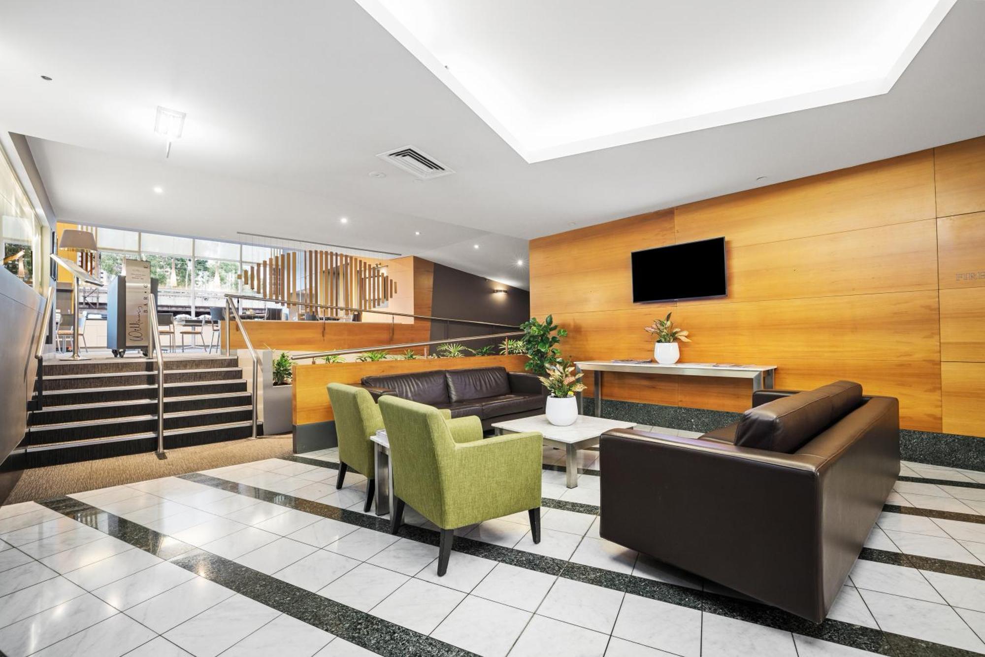 Clarion Suites Gateway Melbourne Exteriör bild