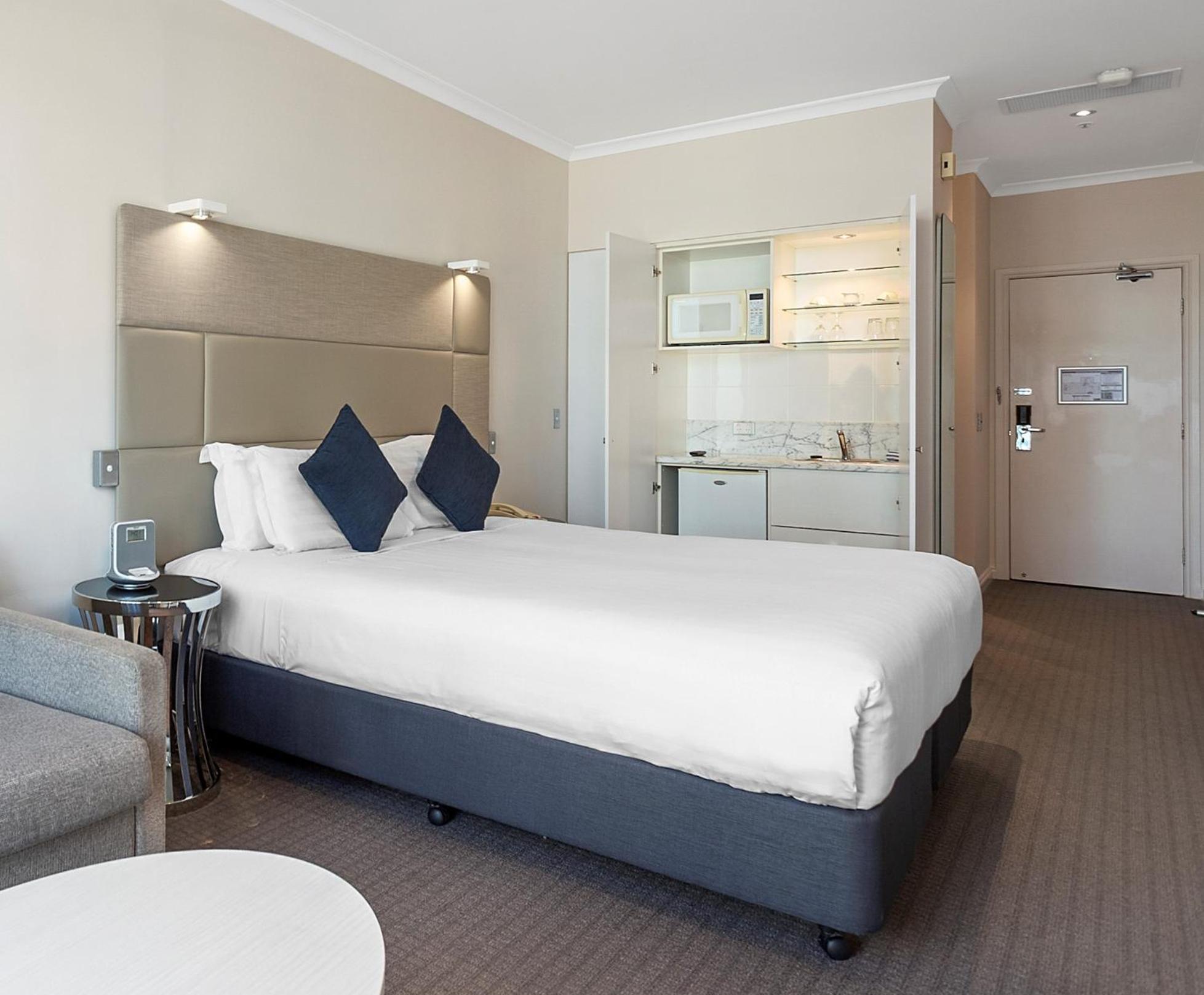 Clarion Suites Gateway Melbourne Exteriör bild